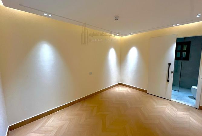 51574327 - Property Image 3