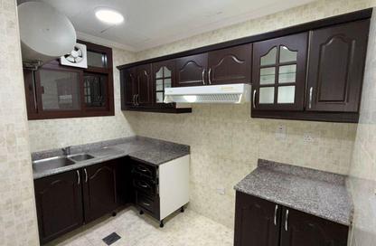 Apartment - 3 Bedrooms - 3 Bathrooms for rent in Al Mansoura - Al Mansoura - Doha
