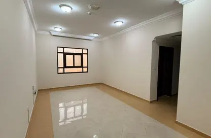 Apartment - 3 Bedrooms - 3 Bathrooms for rent in Al Mansoura - Al Mansoura - Doha Apartment - 3 Bedrooms - 3 Bathrooms for rent in Al Mansoura - Al Mansoura - Doha