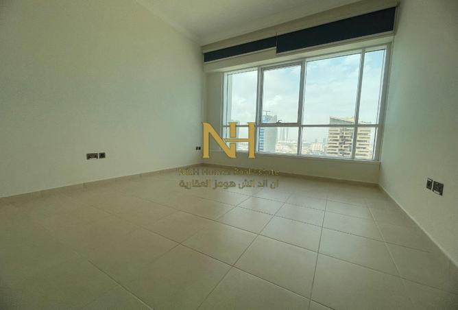 52365795 - Property Image 3