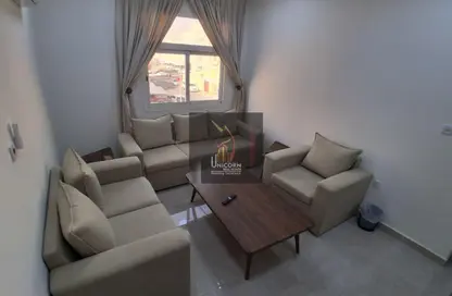 Apartment - 2 Bedrooms - 2 Bathrooms for rent in Bin Omran 35 - Fereej Bin Omran - Doha