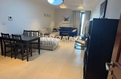 Apartment - 1 Bedroom - 2 Bathrooms for rent in West Porto Drive - Porto Arabia - The Pearl Island - Doha
