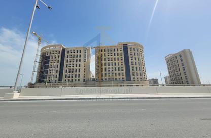 Apartment - 1 Bedroom - 2 Bathrooms for sale in Rivan Building - Al Erkyah City - Lusail