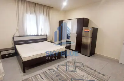 Apartment - Studio - 1 Bathroom for rent in Al Duhail North - Al Duhail - Doha