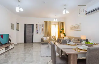 Apartment - 2 Bedrooms - 2 Bathrooms for sale in Al Wakra - Al Wakra - Al Wakrah - Al Wakra