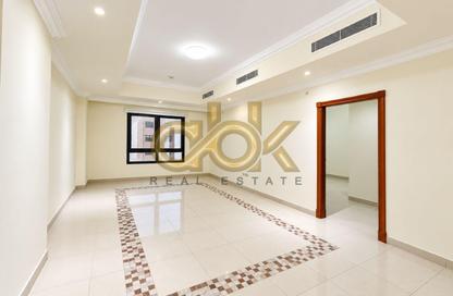 Apartment - 1 - 2 for rent in East Porto Drive - Porto Arabia - The Pearl Island - Doha Apartment - 1 - 2 for rent in East Porto Drive - Porto Arabia - The Pearl Island - Doha