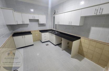 Apartment - 3 Bedrooms - 3 Bathrooms for rent in Al Nasr Street - Al Nasr - Doha