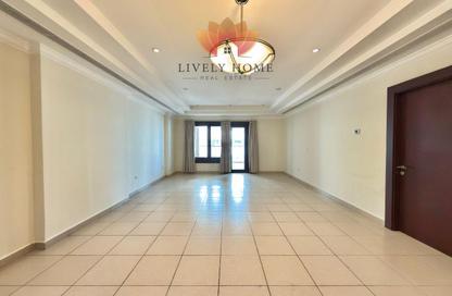 Apartment - 1 - 2 for rent in West Porto Drive - Porto Arabia - The Pearl Island - Doha Apartment - 1 - 2 for rent in West Porto Drive - Porto Arabia - The Pearl Island - Doha