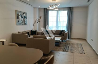 Apartment - 2 Bedrooms - 3 Bathrooms for rent in Floresta Gardens - Floresta Gardens - The Pearl Island - Doha