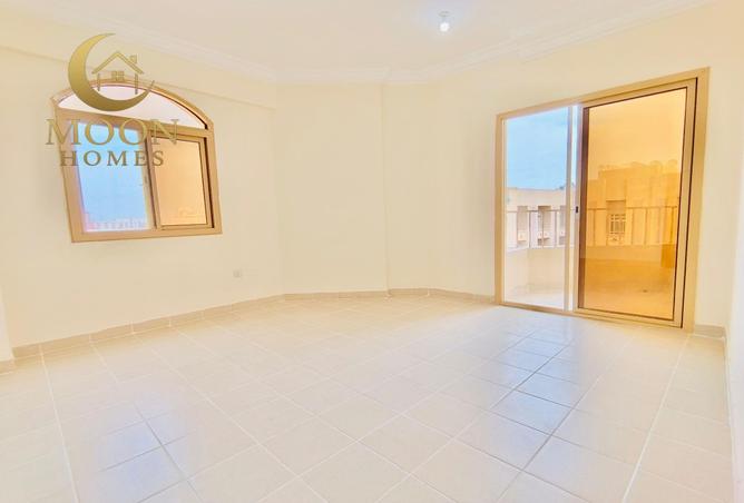 1016358 - Property Image 2