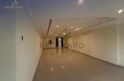 Apartment - 1 Bedroom - 2 Bathrooms for rent in East Porto Drive - Porto Arabia - The Pearl Island - Doha