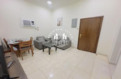 Apartment - 2 Bedrooms - 2 Bathrooms for rent in Madinat Khalifa Building 58 - Madinat Khalifa South - Madinat Khalifa - Doha