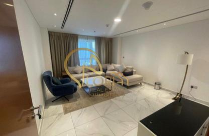 Apartment - 4 Bedrooms - 5 Bathrooms for rent in West Bay - West Bay - Doha