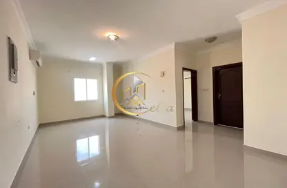 Apartment - 2 Bedrooms - 2 Bathrooms for rent in Al Tabari Street - Fereej Bin Omran - Doha