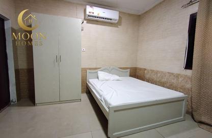 Apartment - Studio - 1 Bathroom for rent in Umm Ghuwailina 4 - Umm Ghuwailina - Doha