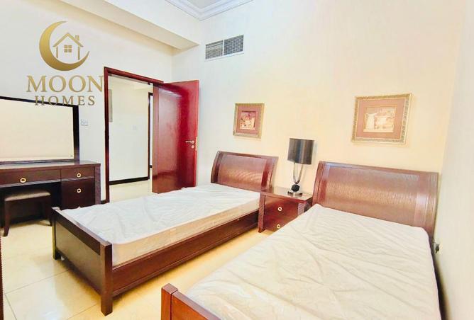 52042813 - Property Image 3