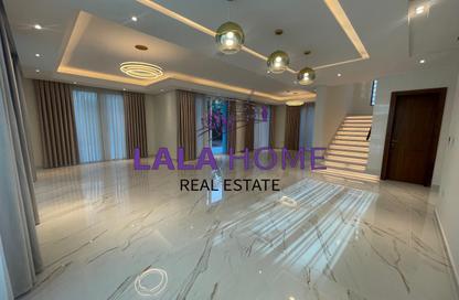 Villa - 6 - 5 for rent in Floresta Gardens - Floresta Gardens - The Pearl Island - Doha Villa - 6 - 5 for rent in Floresta Gardens - Floresta Gardens - The Pearl Island - Doha