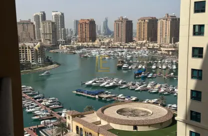 Apartment - 1 Bedroom - 2 Bathrooms for rent in Tower 24 - Porto Arabia - The Pearl Island - Doha