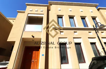 Villa - 5 Bedrooms - 6 Bathrooms for rent in Al Gharrafa - Al Gharrafa - Doha