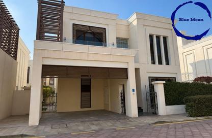 Villa - 4 Bedrooms - 5 Bathrooms for rent in Giardino Gardens - Giardino Villas - The Pearl Island - Doha