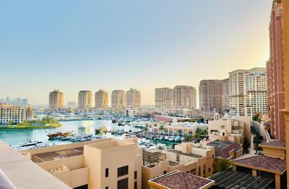Apartment - 1 Bedroom - 2 Bathrooms for rent in East Porto Drive - Porto Arabia - The Pearl Island - Doha