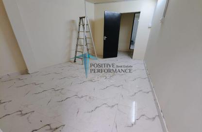 Apartment - Studio - 1 Bathroom for rent in Al Sadd Road - Al Sadd - Doha