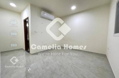 Compound - 6 Bedrooms - 5 Bathrooms for rent in Bu Hamour Street - Abu Hamour - Doha