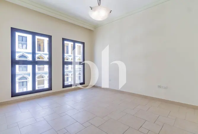61225809 - Property Image 3