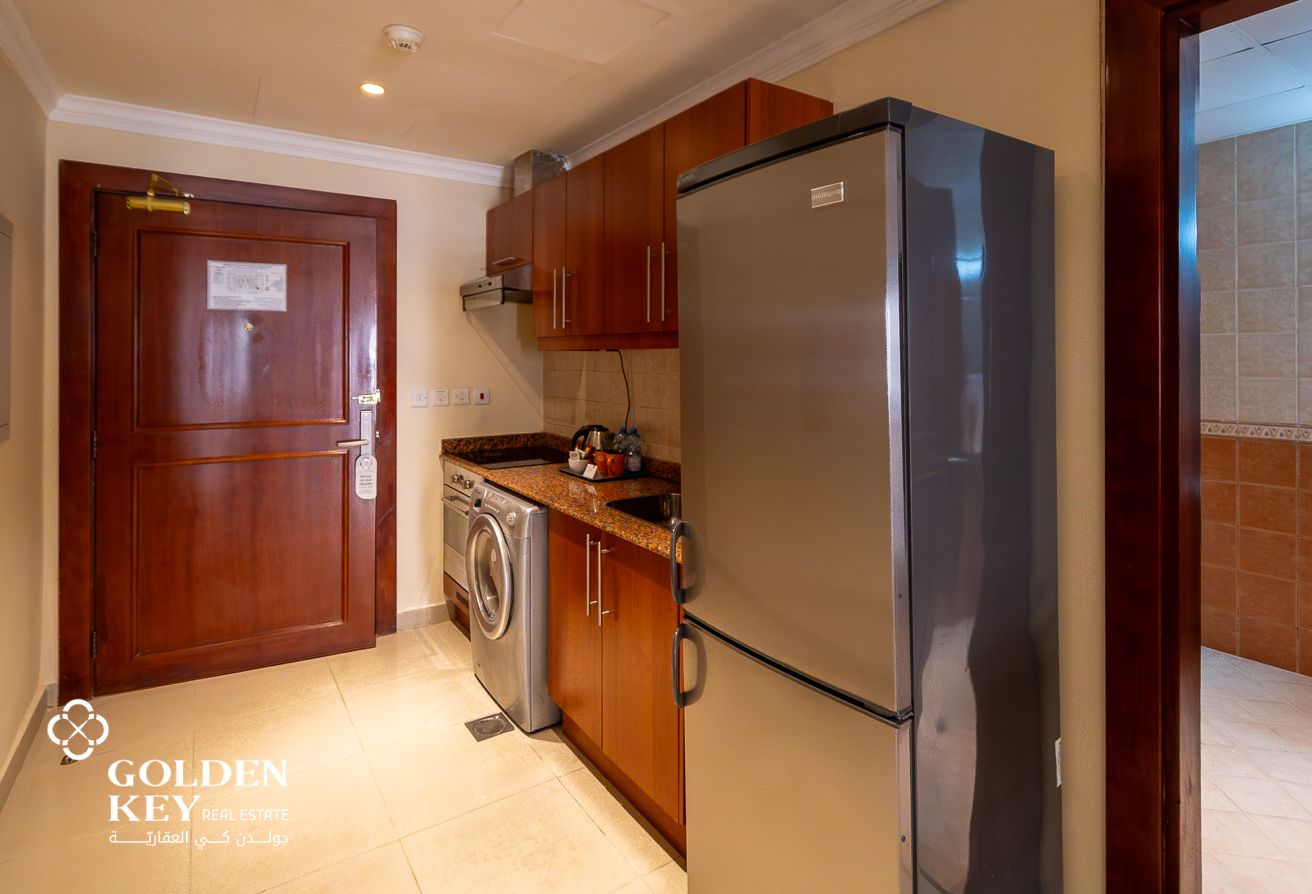 Ready Studio |Bills Included + Weekly Housekeeping