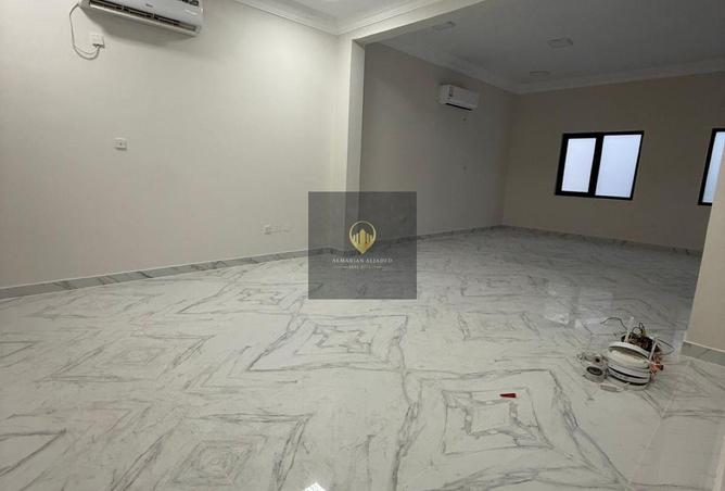 57677664 - Property Main Image