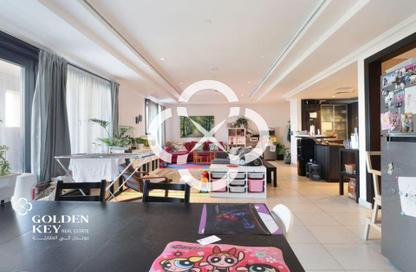Apartment - 2 Bedrooms - 4 Bathrooms for rent in East Porto Drive - Porto Arabia - The Pearl Island - Doha