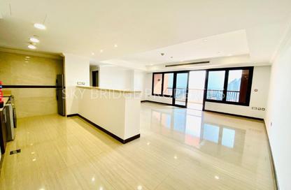 Apartment - 2 Bedrooms - 2 Bathrooms for rent in West Porto Drive - Porto Arabia - The Pearl Island - Doha