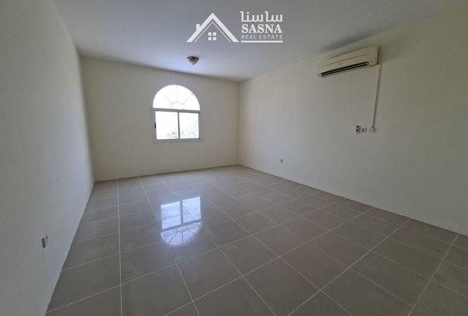 61280119 - Property Image 3