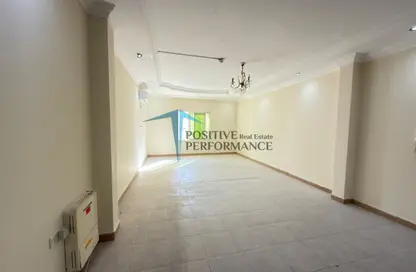 شقة - 3 غرف نوم - 3 حمامات للايجار في السد - السد - الدوحة