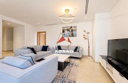 Apartment - 2 Bedrooms - 3 Bathrooms for rent in Floresta Gardens - Floresta Gardens - The Pearl Island - Doha