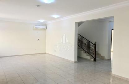 Villa - 5 Bedrooms - 5 Bathrooms for rent in Umm Salal Ali - Umm Salal Ali - Doha