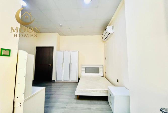 57254373 - Property Image 2