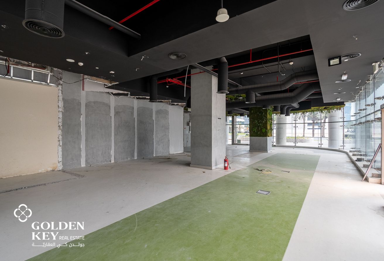 Premium Frontage Showroom in Lusail Marina