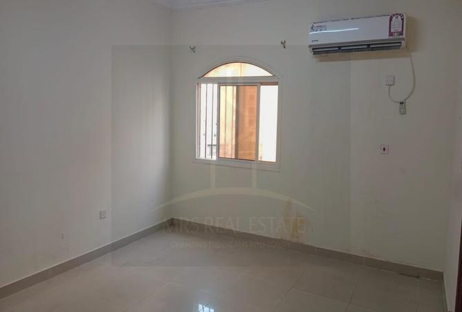 53955812 - Property Main Image