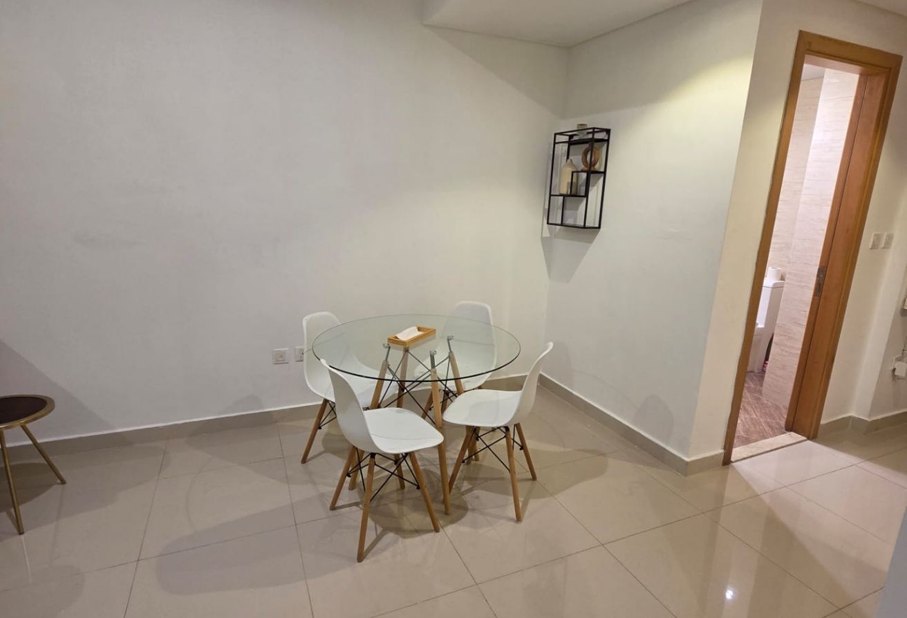 Elegant 1BR | Fully Furnished | 115 SQM thumbnail 16