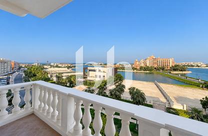 Apartment - 1 - 2 for rent in Qanat Quartier - The Pearl Island - Doha