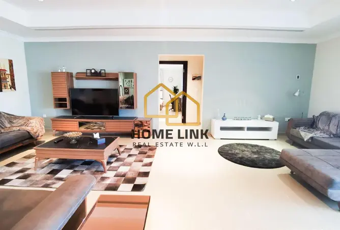 63977697 - Property Image 3
