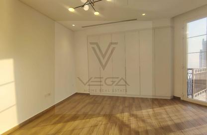 Apartment - 2 Bedrooms - 3 Bathrooms for rent in Floresta Gardens - Floresta Gardens - The Pearl Island - Doha