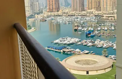 Apartment - 2 Bedrooms - 2 Bathrooms for rent in Tower 24 - Porto Arabia - The Pearl Island - Doha