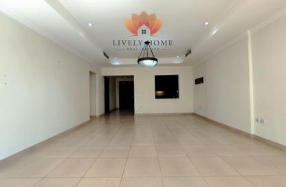 Apartment - 1 - 2 for rent in West Porto Drive - Porto Arabia - The Pearl Island - Doha