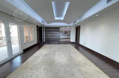 Apartment - 3 Bedrooms - 5 Bathrooms for rent in East Porto Drive - Porto Arabia - The Pearl Island - Doha