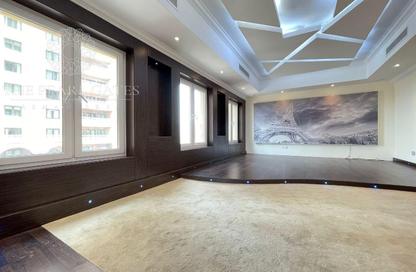Apartment - 3 Bedrooms - 5 Bathrooms for rent in East Porto Drive - Porto Arabia - The Pearl Island - Doha
