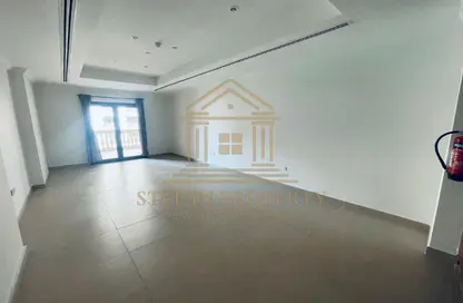 شقة - 1 حمام للايجار في طريق بورتو الغربي - بورتو أرابيا - جزيرة اللؤلؤة - الدوحة