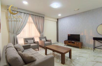 Apartment - 1 Bedroom - 2 Bathrooms for rent in Umm Ghuwailina 4 - Umm Ghuwailina - Doha