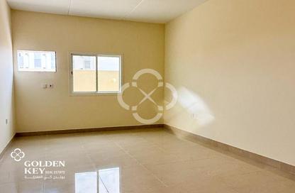 Staff Accommodation - Studio - 7+ for rent in Umm Salal Mahammad - Umm Salal City - Doha